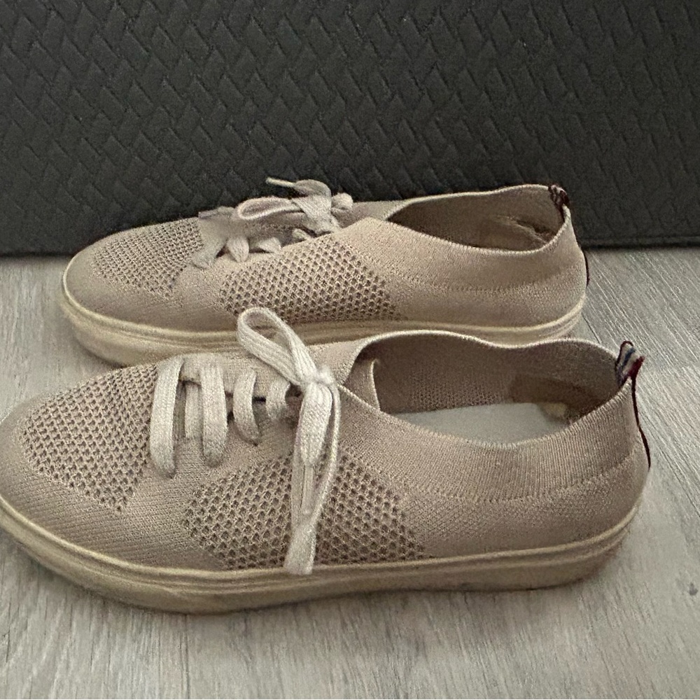 Neutral Knit Lace-Up Women’s Sneakers - Beige